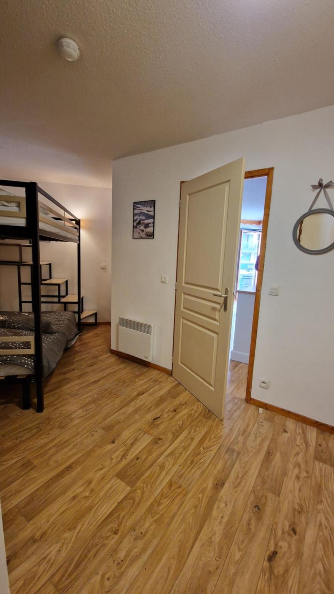 Les Orres 1800 Apartment Exterior photo